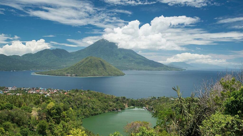 Pancar.id-Eksplorasi-Keindahan-Danau-Laguna-di-Ternate-Maluku-Utara
